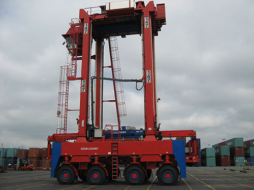 Portalkran Straddle Carrier